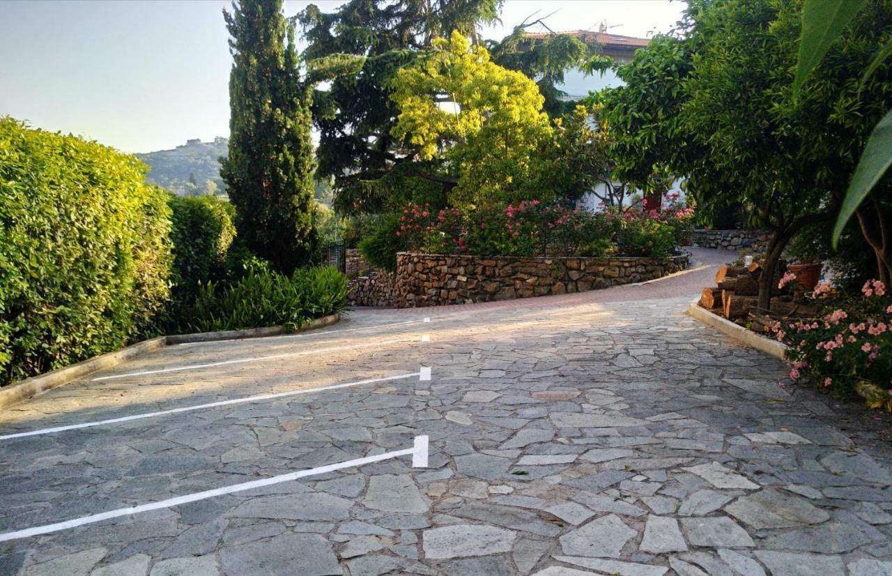 Ca De Rossana Bed&Breakfast Sanremo Dış mekan fotoğraf